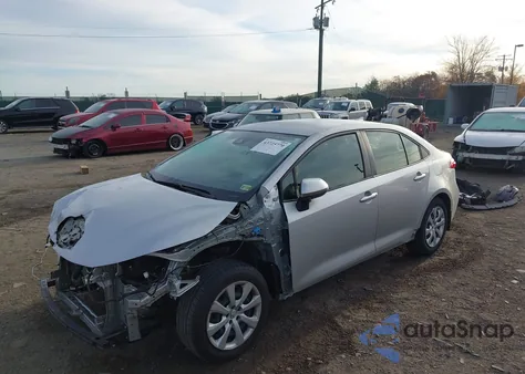 2021 Toyota Corolla Le z USA, uszkodzony, nr VIN JTDEPMAE2MJ161033
